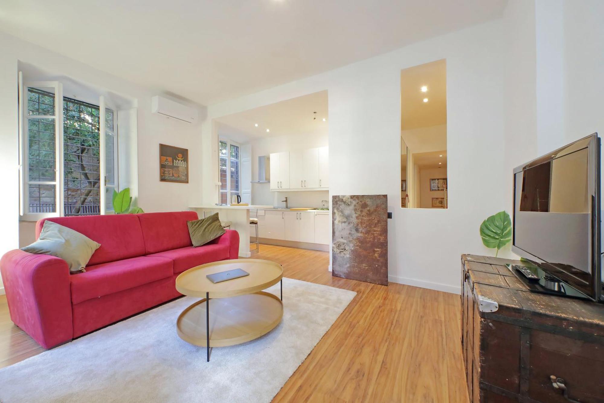 Apartamento A Casa, Aventino
